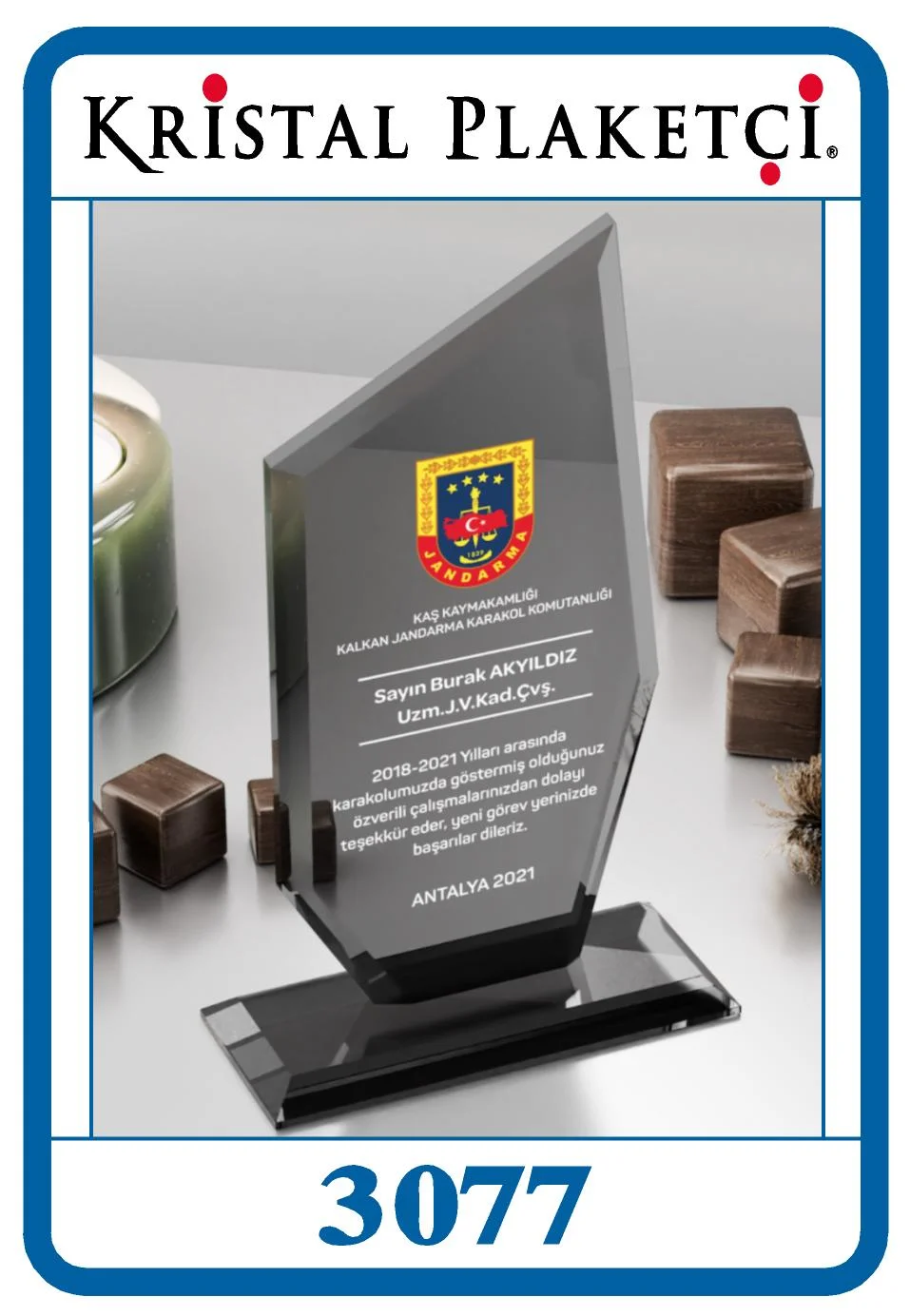 EKONOMİK KRİSTAL CAM PLAKET ÜRETİMİNDE UCUZ PLAKET FİYATI NASIL OLUŞUR ?